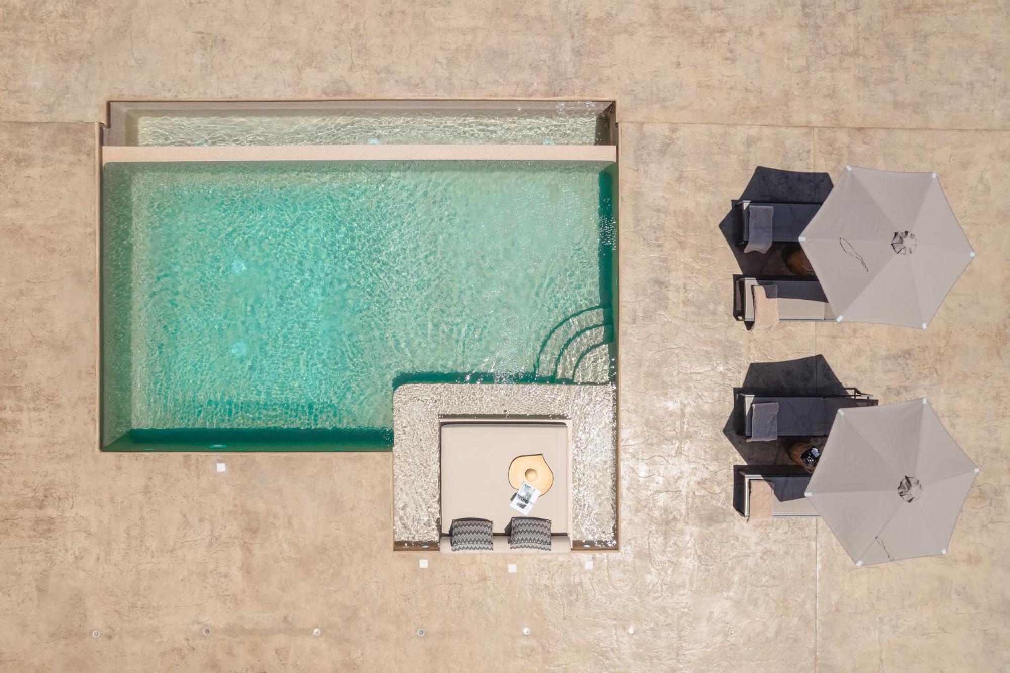 Thalelion 3 Bedroom With Private Pool And Jacuzzi * Naxos City